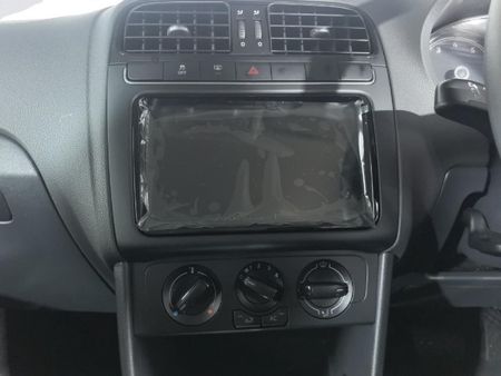 2026-Volkswagen-Polo-Vivo-16-Life_10
