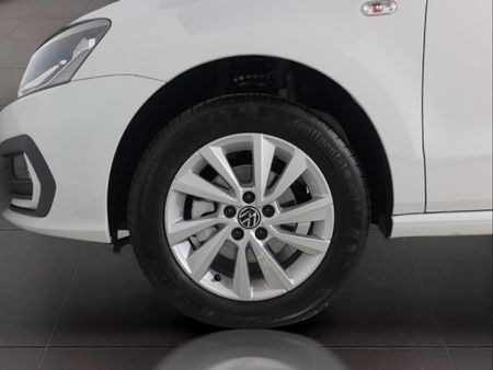 2026-Volkswagen-Polo-Vivo-16-Life_13
