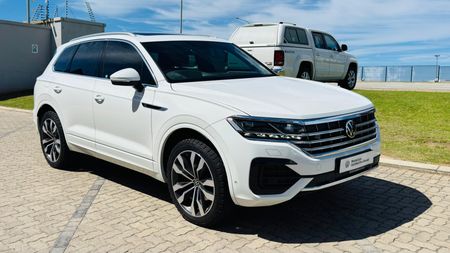 2023-Volkswagen-Touareg-30-TDI-V6-Executive_0