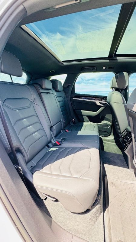 2023-Volkswagen-Touareg-30-TDI-V6-Executive_9