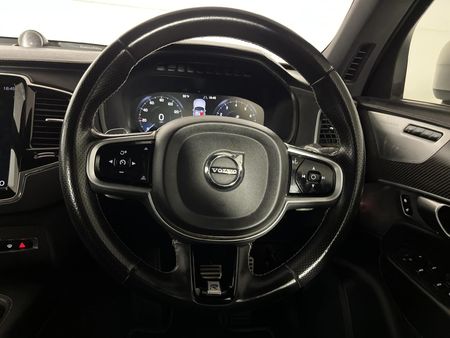 2019-Volvo-XC90-T6-R-Design-AWD_11