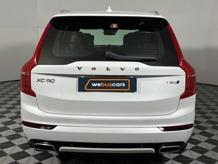 2019-Volvo-XC90-T6-R-Design-AWD_17