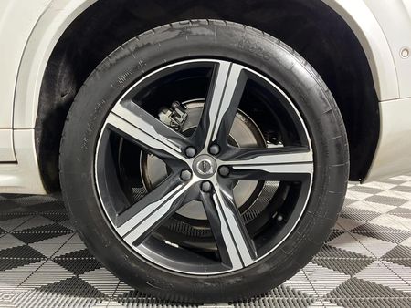 2019-Volvo-XC90-T6-R-Design-AWD_6