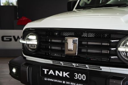 2026-GWM-Tank-300-20T-HEV-Super-Luxury-4x4_2