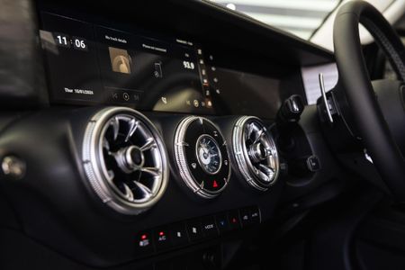 2026-GWM-Tank-300-20T-HEV-Super-Luxury-4x4_3