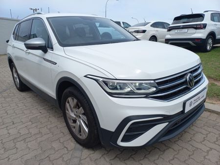 2025-Volkswagen-Tiguan-Allspace-14-TSI-Life-DSG-Auto_0
