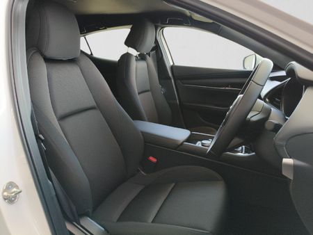2026-Mazda-3-15-Dynamic-5-dr_15
