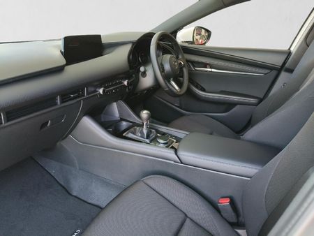 2026-Mazda-3-15-Dynamic-5-dr_18