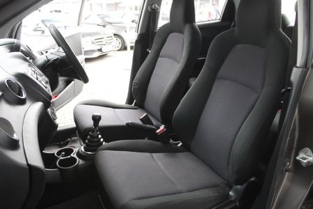 2015-Honda-Brio-12-Comfort-5-dr_13