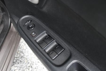 2015-Honda-Brio-12-Comfort-5-dr_18