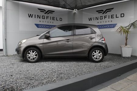 2015-Honda-Brio-12-Comfort-5-dr_1