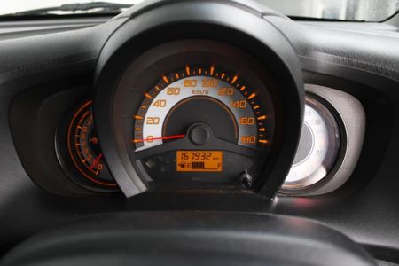 2015-Honda-Brio-12-Comfort-5-dr_19