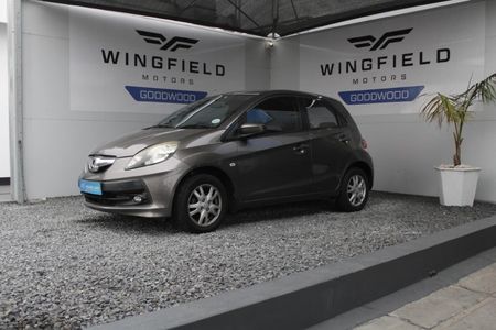 2015-Honda-Brio-12-Comfort-5-dr_4