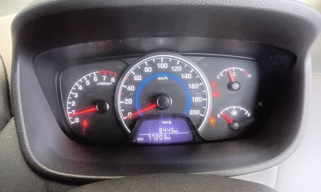 2018-Hyundai-Grand-i10-125-Motion_14