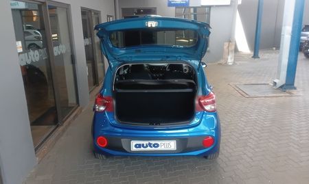 2018-Hyundai-Grand-i10-125-Motion_7
