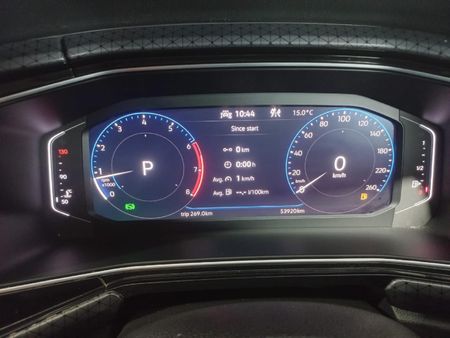 2023-Volkswagen-T-Cross-15-TSI-R-Line-Auto_9