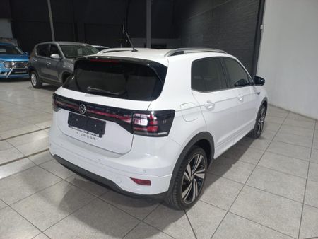 2023-Volkswagen-T-Cross-15-TSI-R-Line-Auto_2