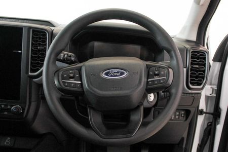 2025-Ford-Ranger-20D-XL-HR-Auto-SuperCab_16