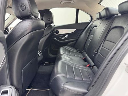 2014-Mercedes-Benz-C-Class-C-180-Auto_11