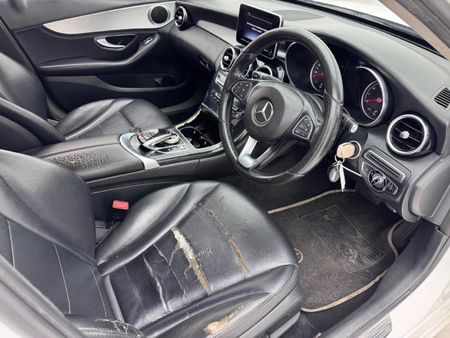 2014-Mercedes-Benz-C-Class-C-180-Auto_14