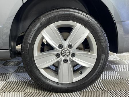 2019-Volkswagen-Caddy-10-TSI-Trendline_7