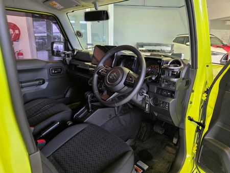 2026-Suzuki-Jimny-15-GLX-AllGrip-5-Door-Auto_7