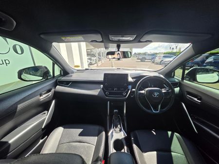 2022-Toyota-Corolla-Cross-18-XS_6