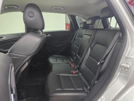 2014-Mercedes-Benz-B-Class-B-250-BE-Auto_9