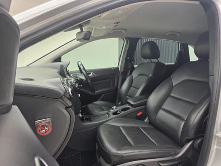 2014-Mercedes-Benz-B-Class-B-250-BE-Auto_10