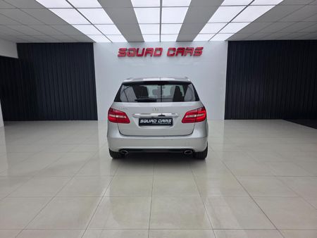 2014-Mercedes-Benz-B-Class-B-250-BE-Auto_5