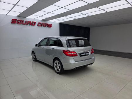 2014-Mercedes-Benz-B-Class-B-250-BE-Auto_7