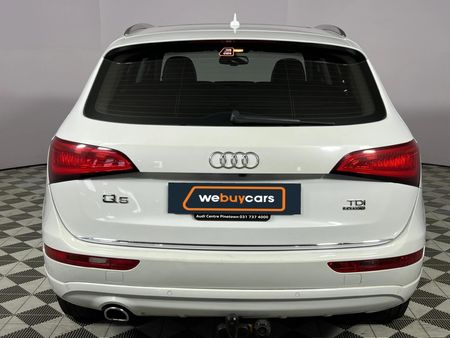 2019-Audi-Q5-20-TDI-quattro-Auto_17