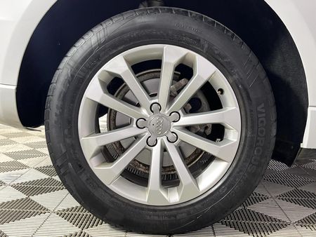 2019-Audi-Q5-20-TDI-quattro-Auto_7