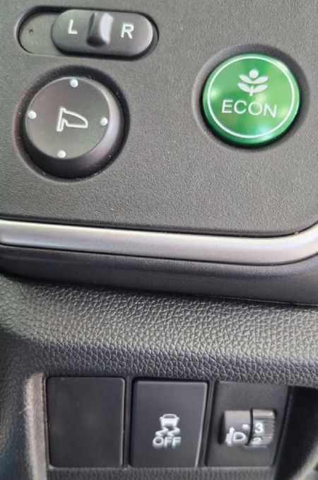2019-Honda-Ballade-15-Trend-Auto_15