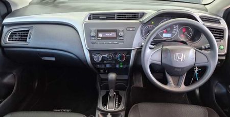 2019-Honda-Ballade-15-Trend-Auto_8