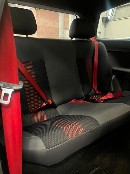2013-Volkswagen-Polo-Vivo-16-GT-3-dr_11