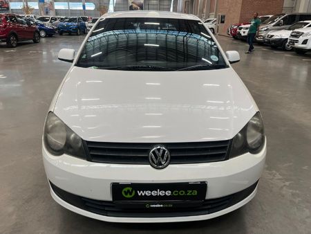 2013-Volkswagen-Polo-Vivo-16-GT-3-dr_7
