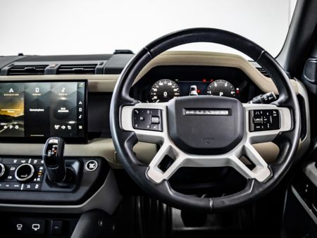 2023-Land-Rover-Defender-110-D300-HSE-X-Dynamic_15