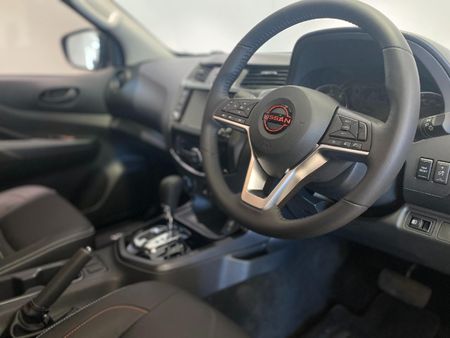 2026-Nissan-Navara-25-DDTi-PRO-4X-4X4-Auto-Double-Cab_16