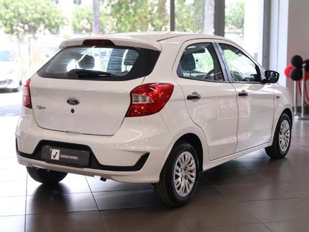 2018-Ford-Figo-15-Ambiente-5-dr_5