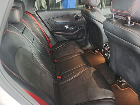 2017-Mercedes-AMG-GLC-43-AMG-4Matic_7