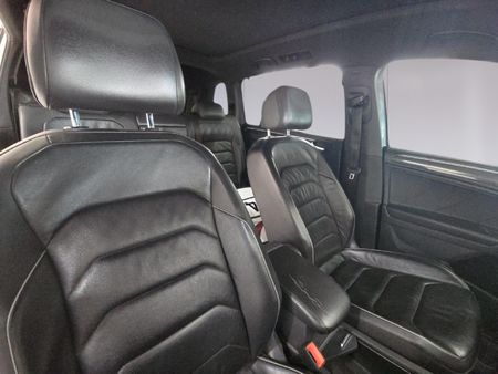 2019-Volkswagen-Tiguan-Allspace-14-TSI-Comfortline-Auto-110kW_15