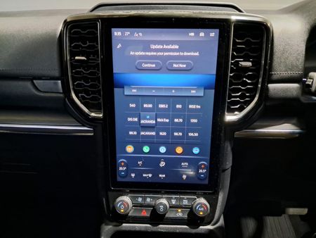2025-Ford-Everest-20D-Bi-Turbo-Sport-Auto_14