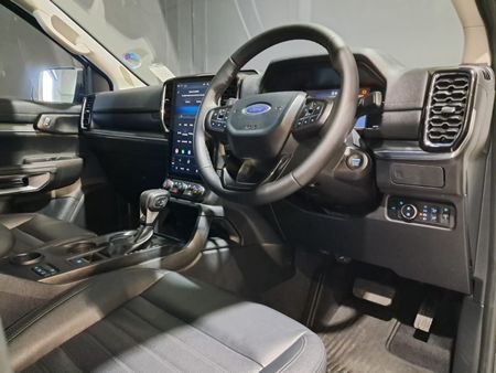 2025-Ford-Everest-20D-Bi-Turbo-Sport-Auto_15