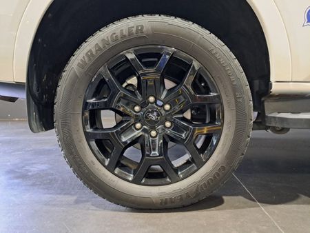 2025-Ford-Everest-20D-Bi-Turbo-Sport-Auto_23