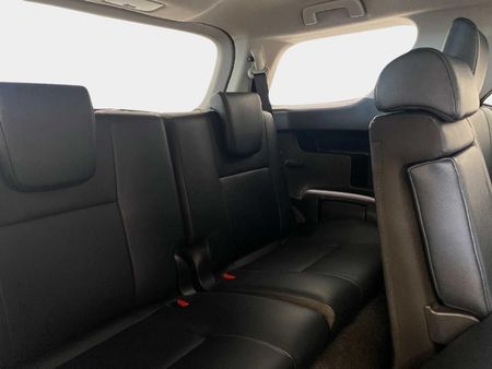 2024-Toyota-Fortuner-28-GD-6-4x4-Auto_9