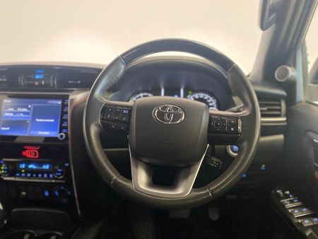 2024-Toyota-Fortuner-28-GD-6-4x4-Auto_14