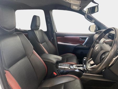 2024-Toyota-Fortuner-28-GD-6-4x4-Auto_7