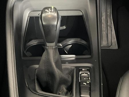 2019-BMW-X1-sDrive18d-xLine-Auto_10