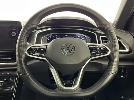 2023-Volkswagen-T-Roc-20-TSI-4M-R-Line-Auto_12